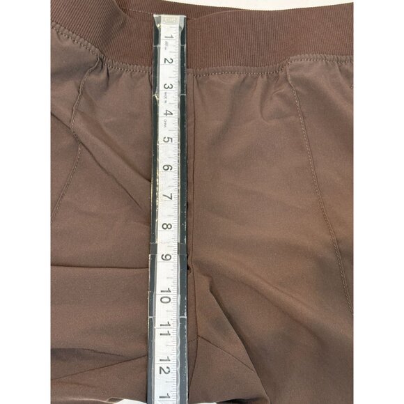 Chico’s Zenergy Pants Womens 1 M Brown Gold Zip Capri Pull On Stretch Athleisure - Picture 12 of 16